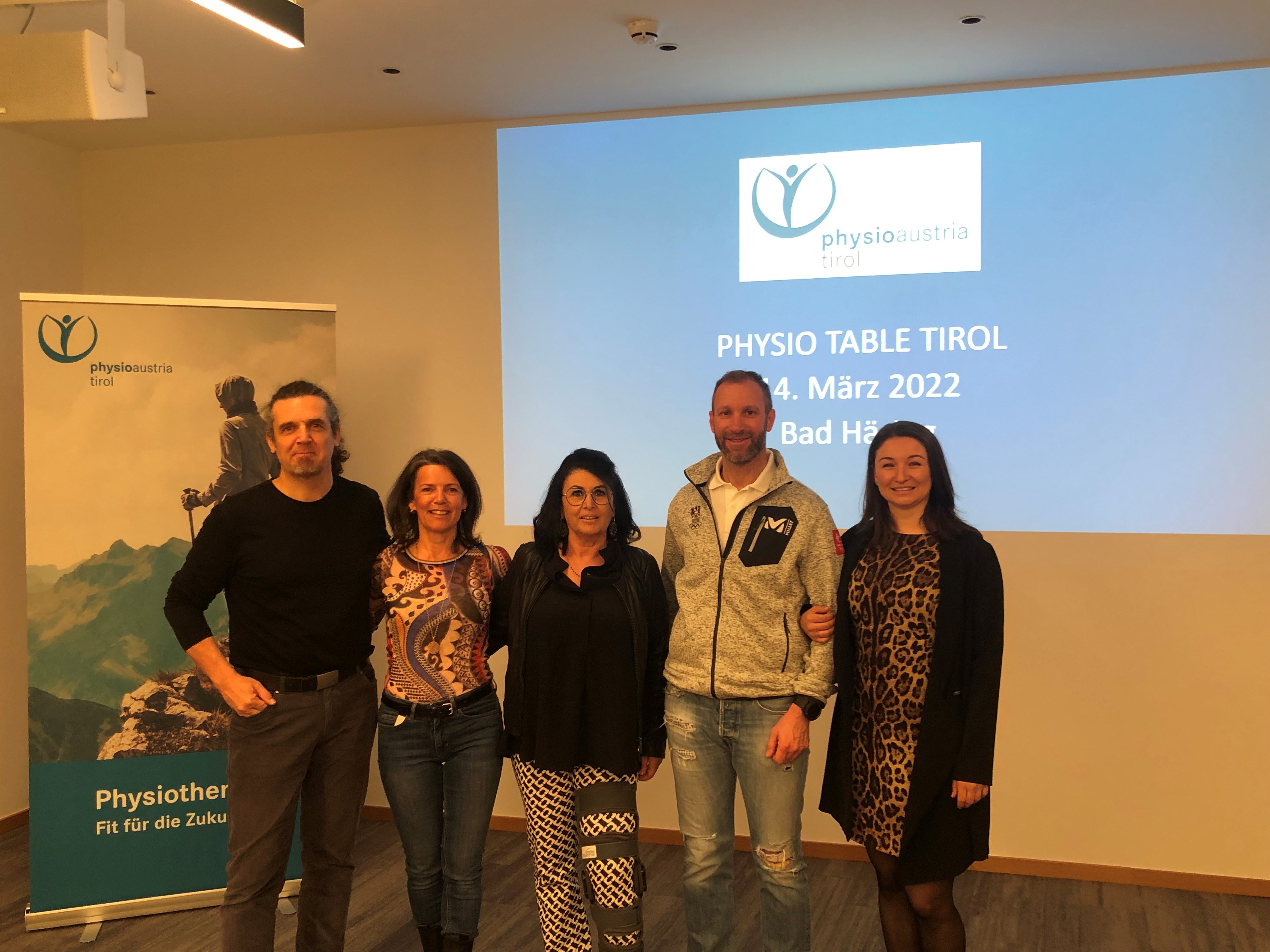 v.l. Patrick Palombo, Monika Peer-Kratzer, Christine Bachmann, Primar Dr. Gstrein, Lisa Widmoser