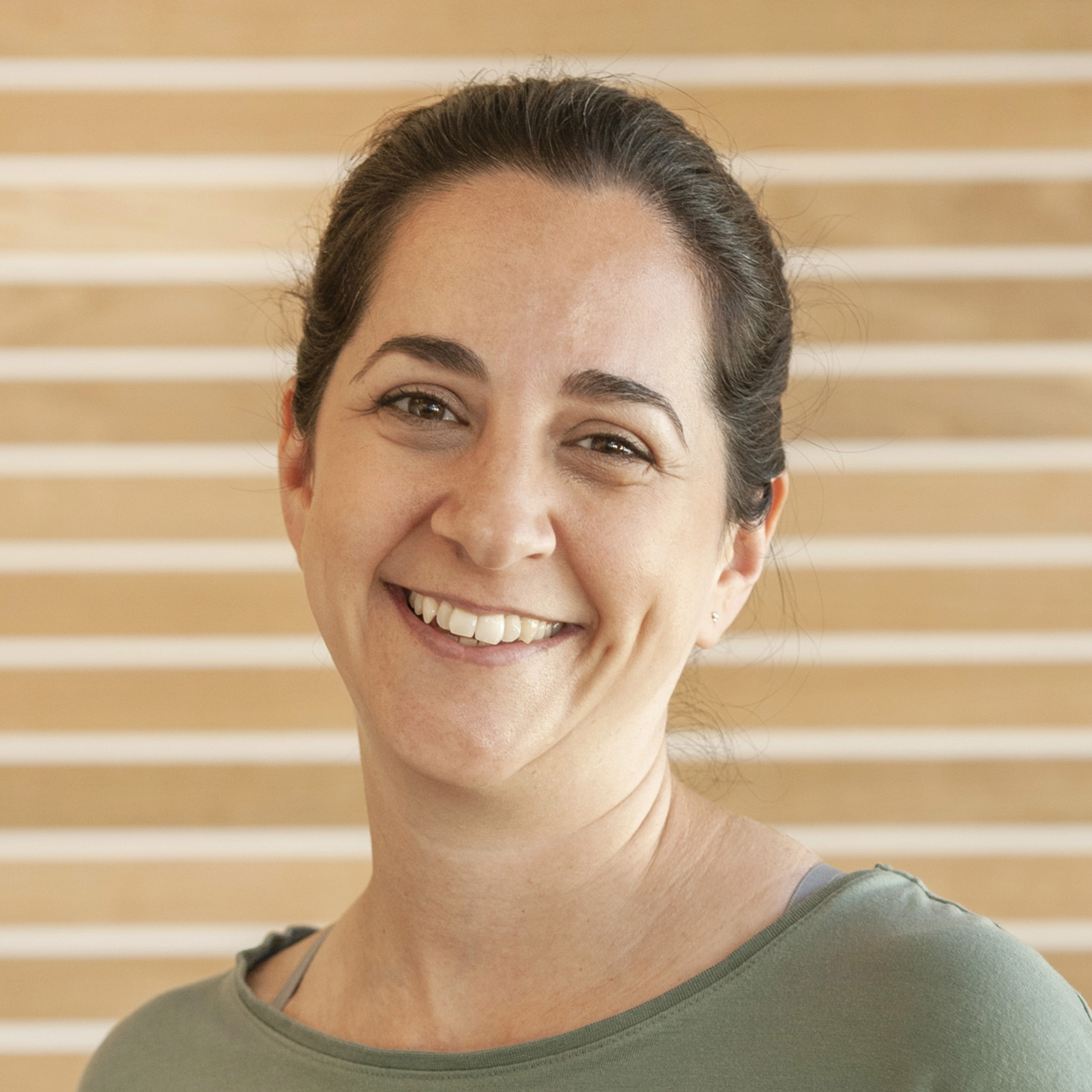 Porträt: Nina Shahali-Hofstätter