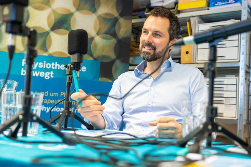 Julian Edlhaimb zu Gast im ImPuls Podcast Studio von Physio Austria
